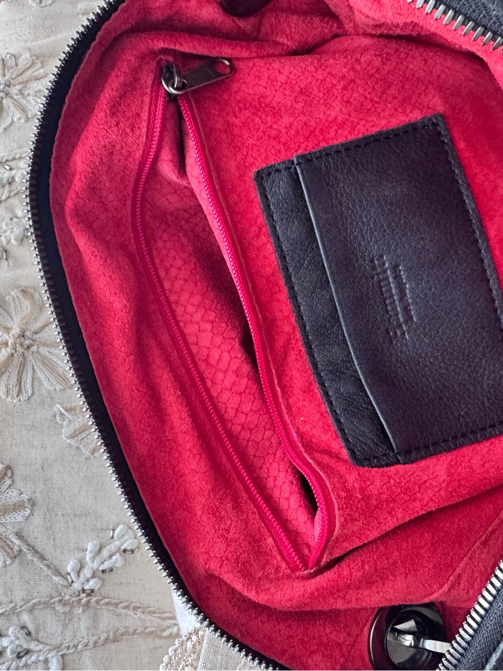 Hammitt Los Angeles Black Pebbled Leather Satchel Crossbody Red Suede - Picture 10 of 14
